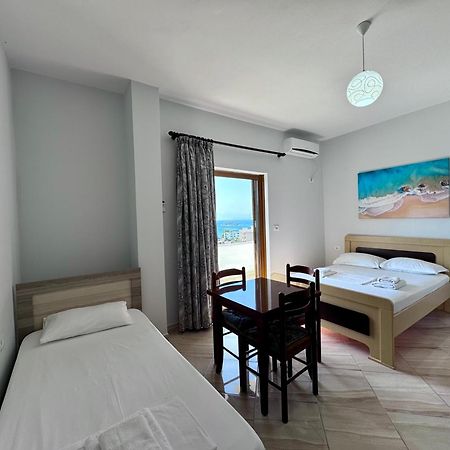 Vila Jeti Ksamil Luaran gambar