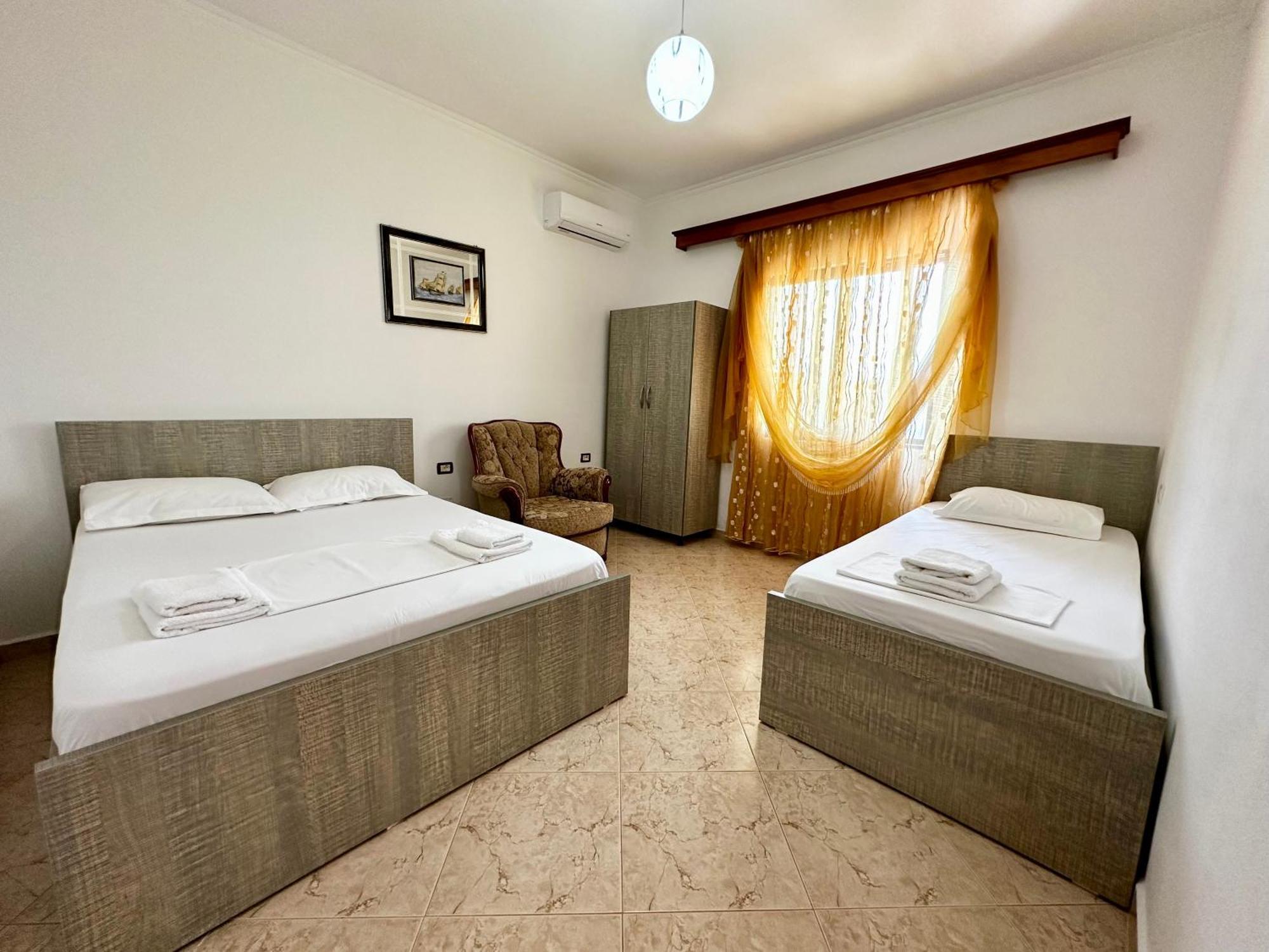 Vila Jeti Ksamil Luaran gambar