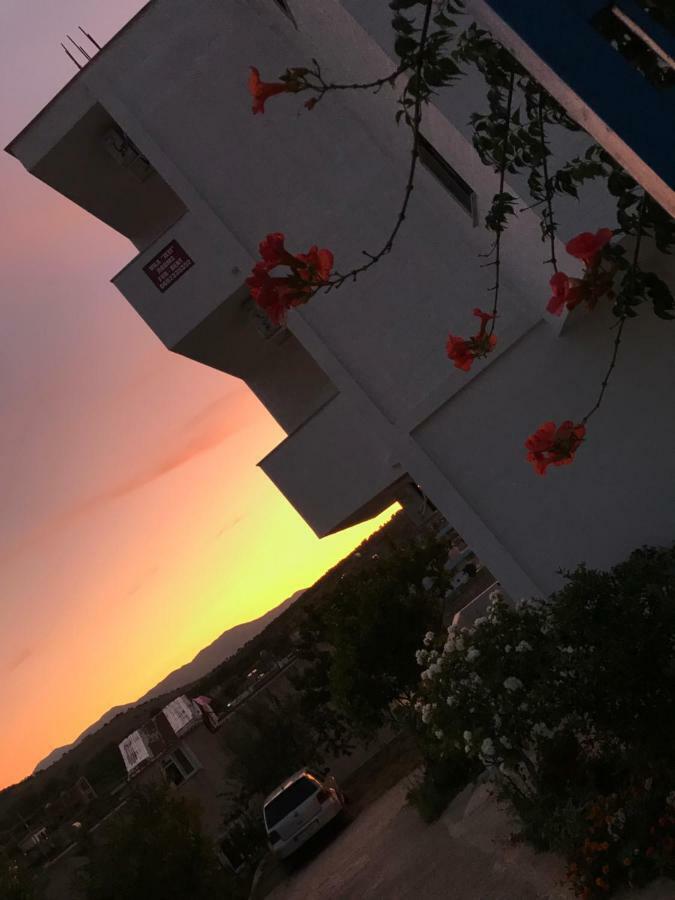 Vila Jeti Ksamil Luaran gambar